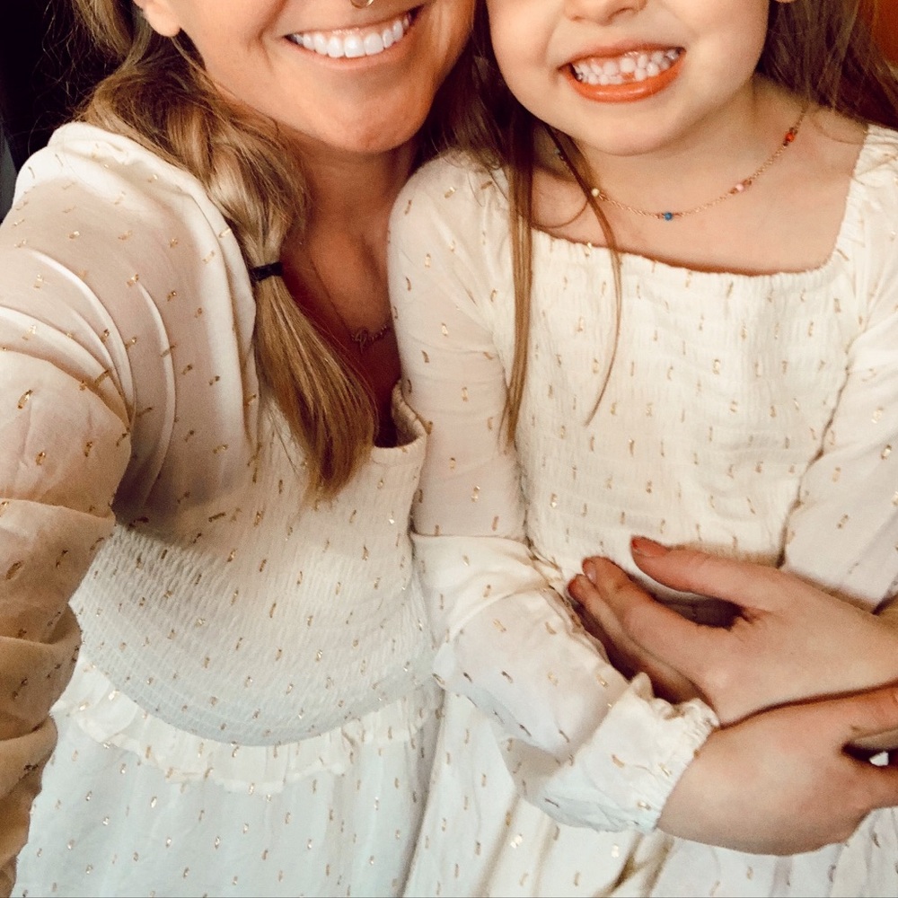 Art Class White Dress- 14/16? ”juniors” -daughter matching in separate listing